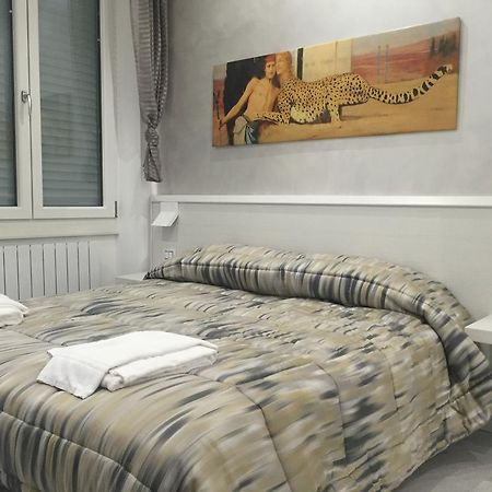 Picaflor Art & Rooms Мілан Номер фото